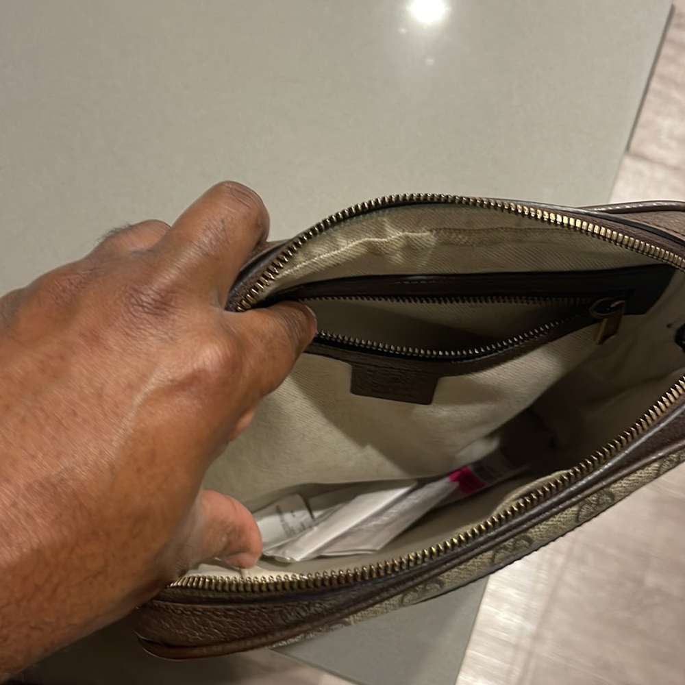 Gucci Bag - Picture 3 of 4